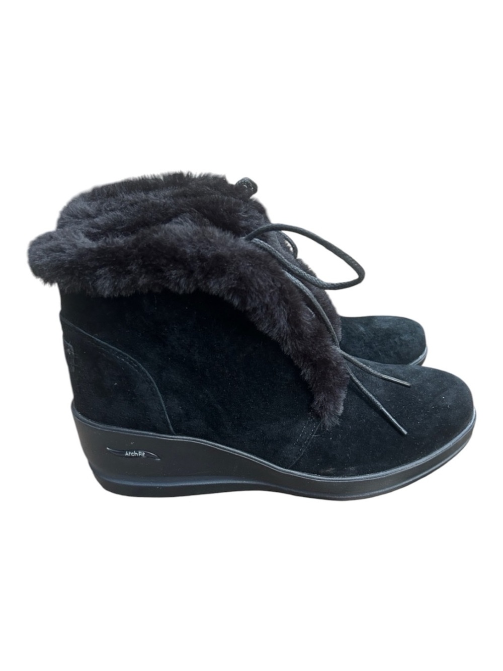 Skechers Arch Fit Rise Winter Boots Black Suede Women’s Size 7